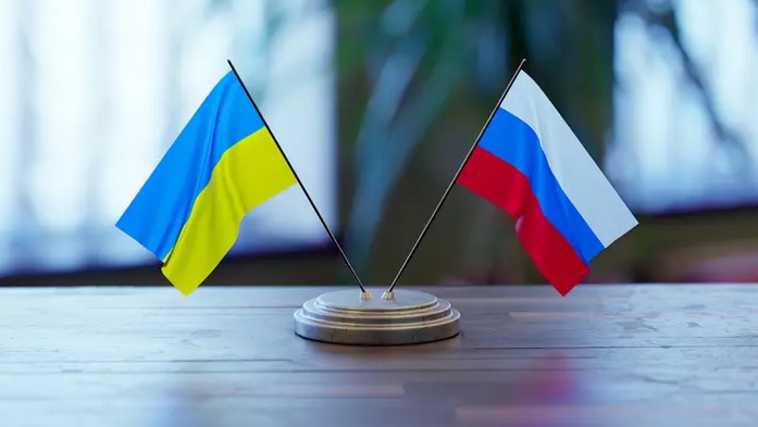 Флаги России и Украины