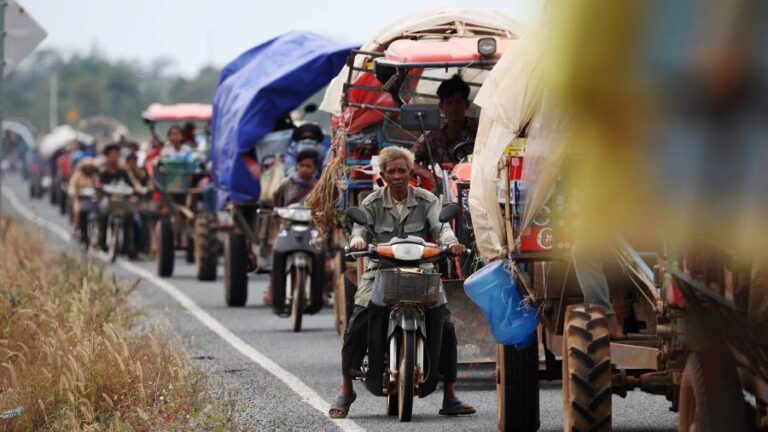 2025-12-10T091852Z_1862021188_RC2HDIASQSEA_RTRMADP_3_THAILAND-CAMBODIA copy