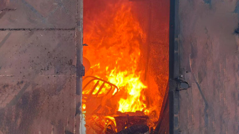 654cb008af4cbcee2c566a677c2d97dd9719ae302d9f44f262184bd3ac912da3