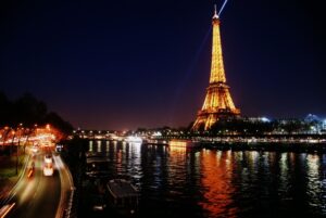 d7cfcc293fe84e709027a19569517997