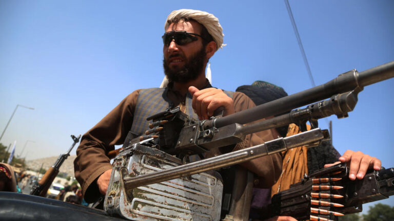 733adbeee4cb14e188b7d20a642315bcfcebec9ddfc102be881b928893099df0155320