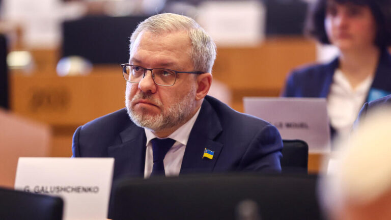 bc59b9276936c8b17c38b24950332d3c55629e69644ee79f38d609f4528a2720