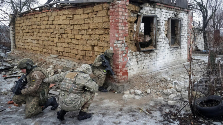 2e24f523646c5a4805ea137760ecec0f0f2c0c40f4fd4ff10e0f795f05eb519814d3a3