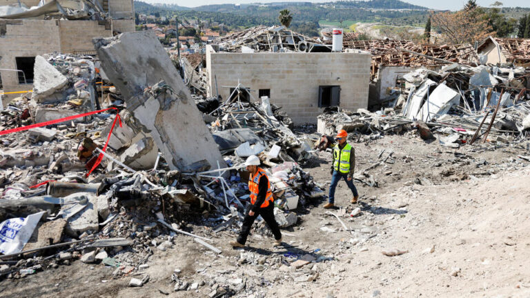 744f3c8cfbf8871b86762f99b2d2a7e9a883815830ee753051d7d29a9f74d5ba08fa01