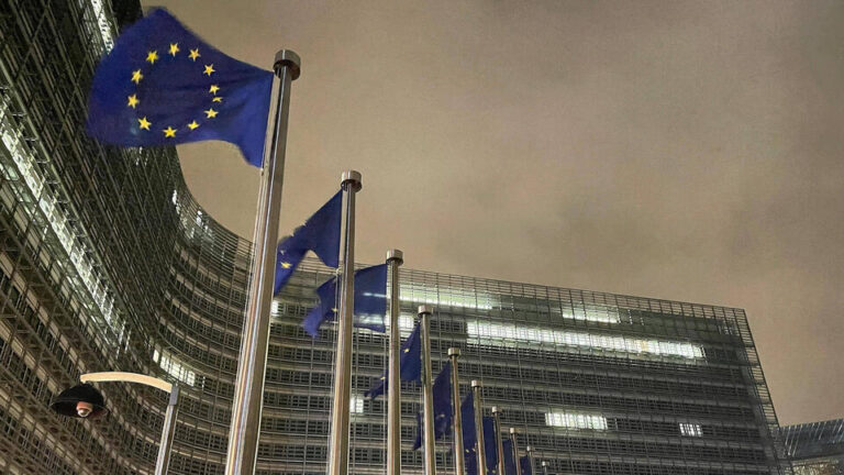 9169b20bbca1534d391fc706366d94a3a3d21ab0ebe8cd8476af04e7b01bdf6673fe6a