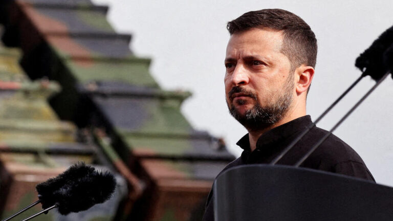 923faf60a4f6eaad8a7e5b0e0bc9acdcd5ac73b96c26a600430c02b9a76a8935b7b196